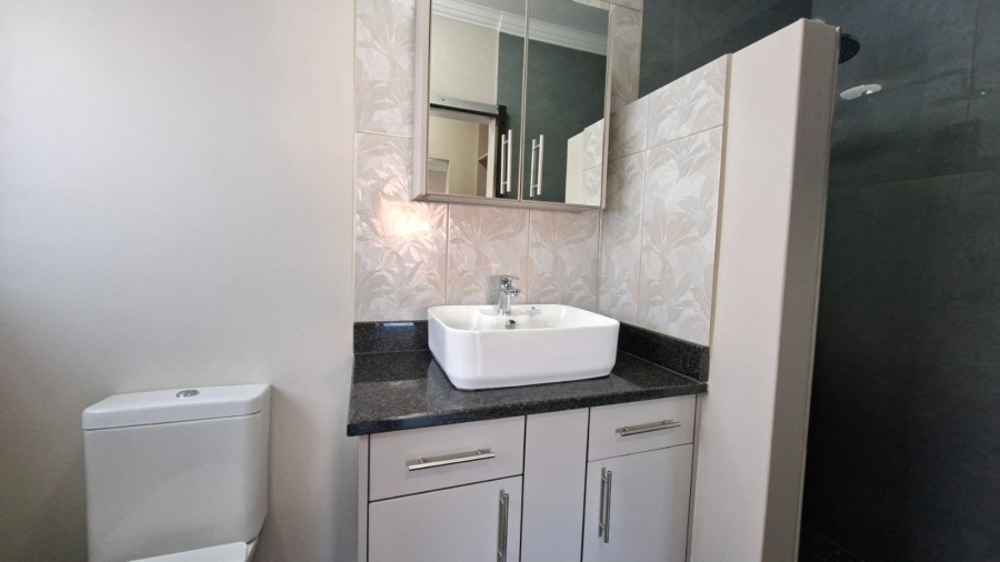 3 Bedroom Property for Sale in Stilbaai Wes Western Cape